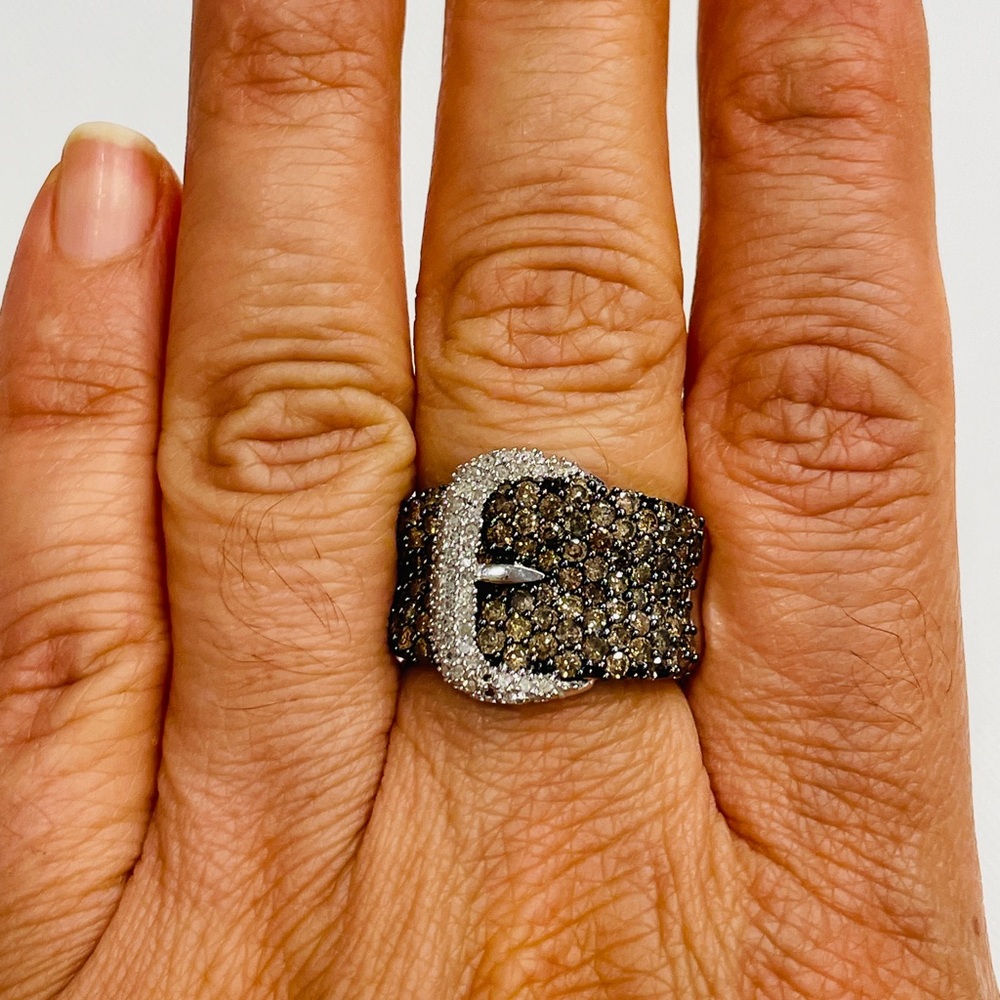 Belt Buckle 10k White Gold Diamond Ring With Champagne Color Diamond Size 8 1/4 - Picture 5 of 6